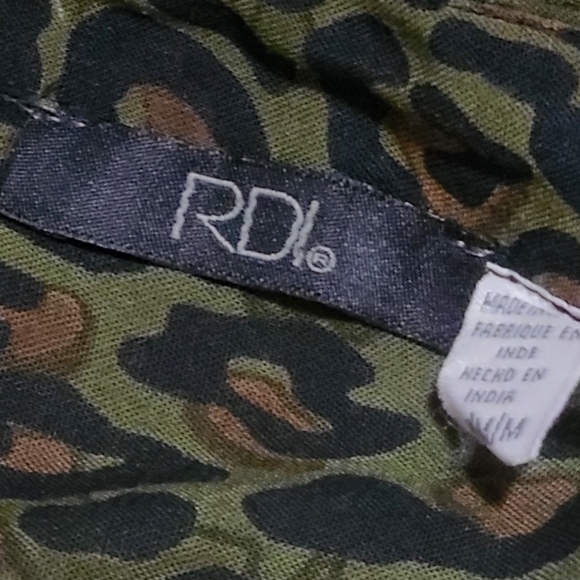 Dress - Picture 3 of 4